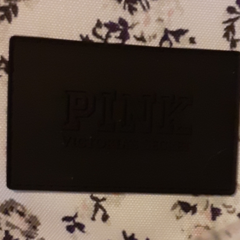 VS Pink weekender bag - Picture 4 of 4